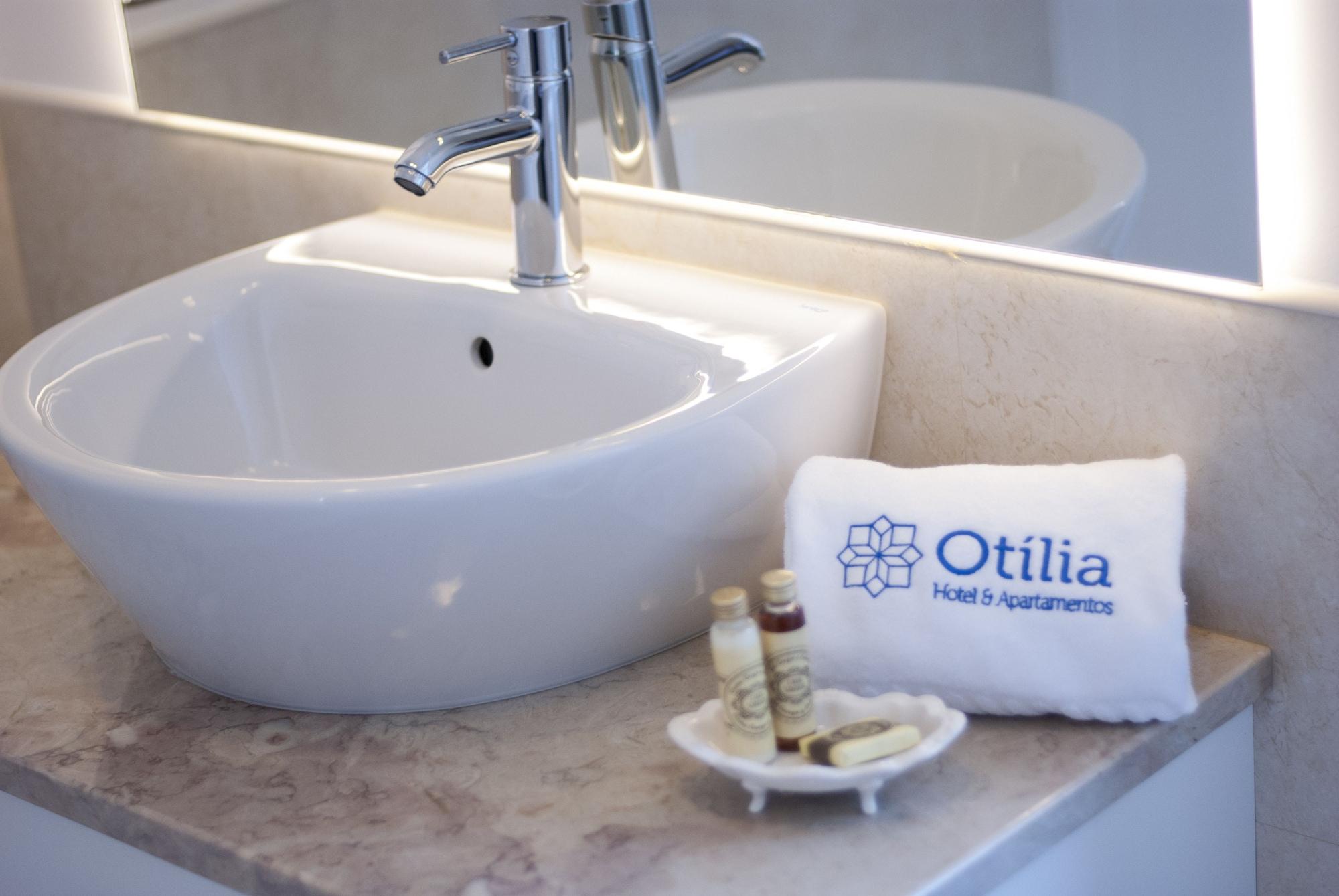 Otília Apartamentos Lisbon Bagian luar foto