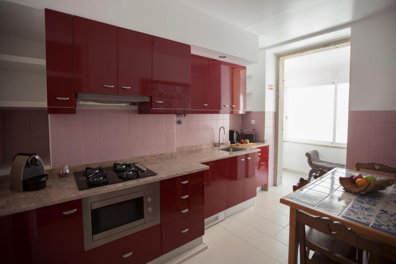 Otília Apartamentos Lisbon Bagian luar foto