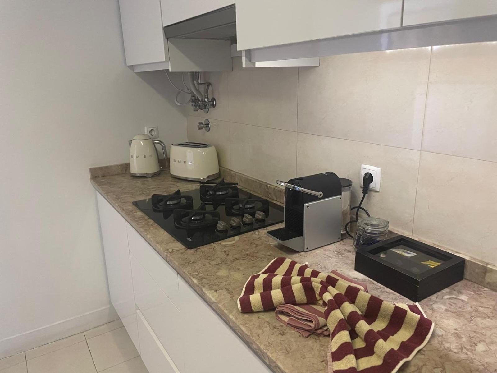 Otília Apartamentos Lisbon Bagian luar foto